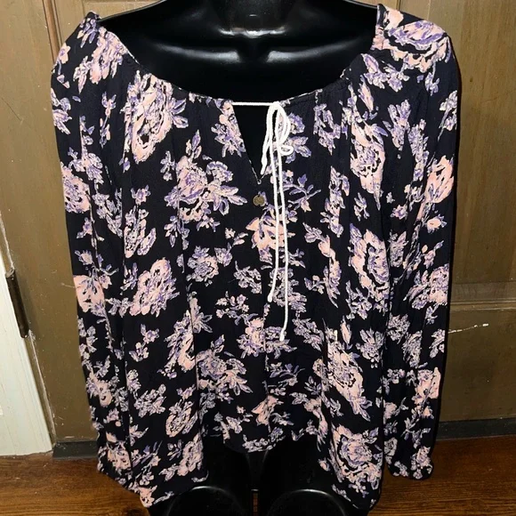 LAST CALL Billabong Distant Road Black Pink V Neck Floral Long Sleeve Top Size L - Picture 5 of 8